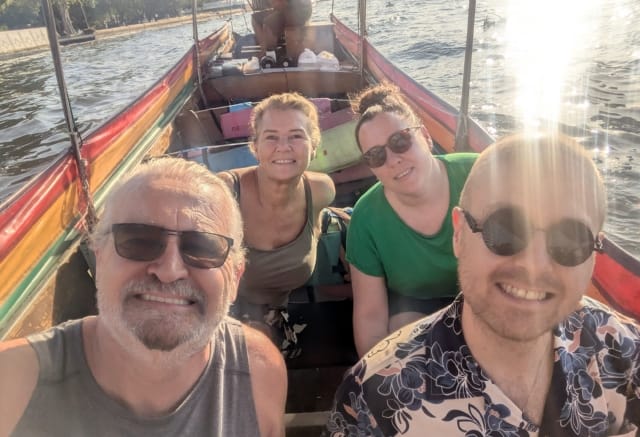 Met je volwassen kinderen op vakantie in Bangkok